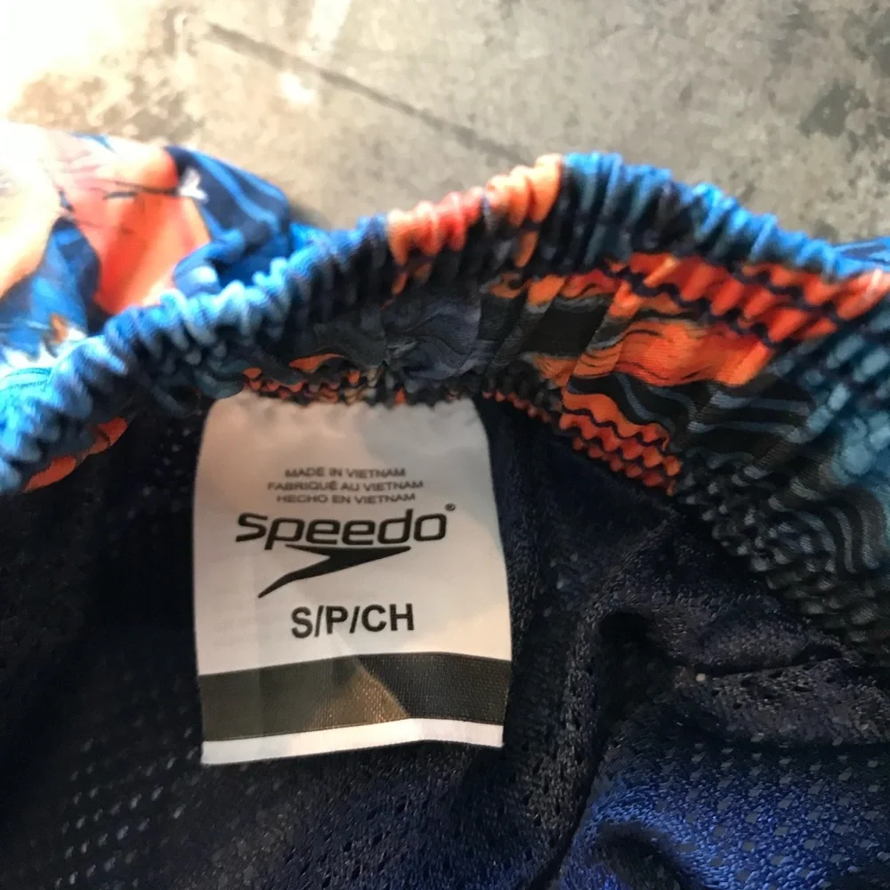 Speedo swim Shorts small